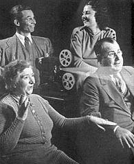 watching.jpg (12830 bytes)