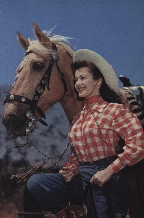 westerngirl25.JPG (70241 bytes)